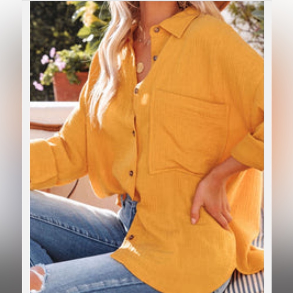 vicicollection chadley-cotton-button-down-top-mustard